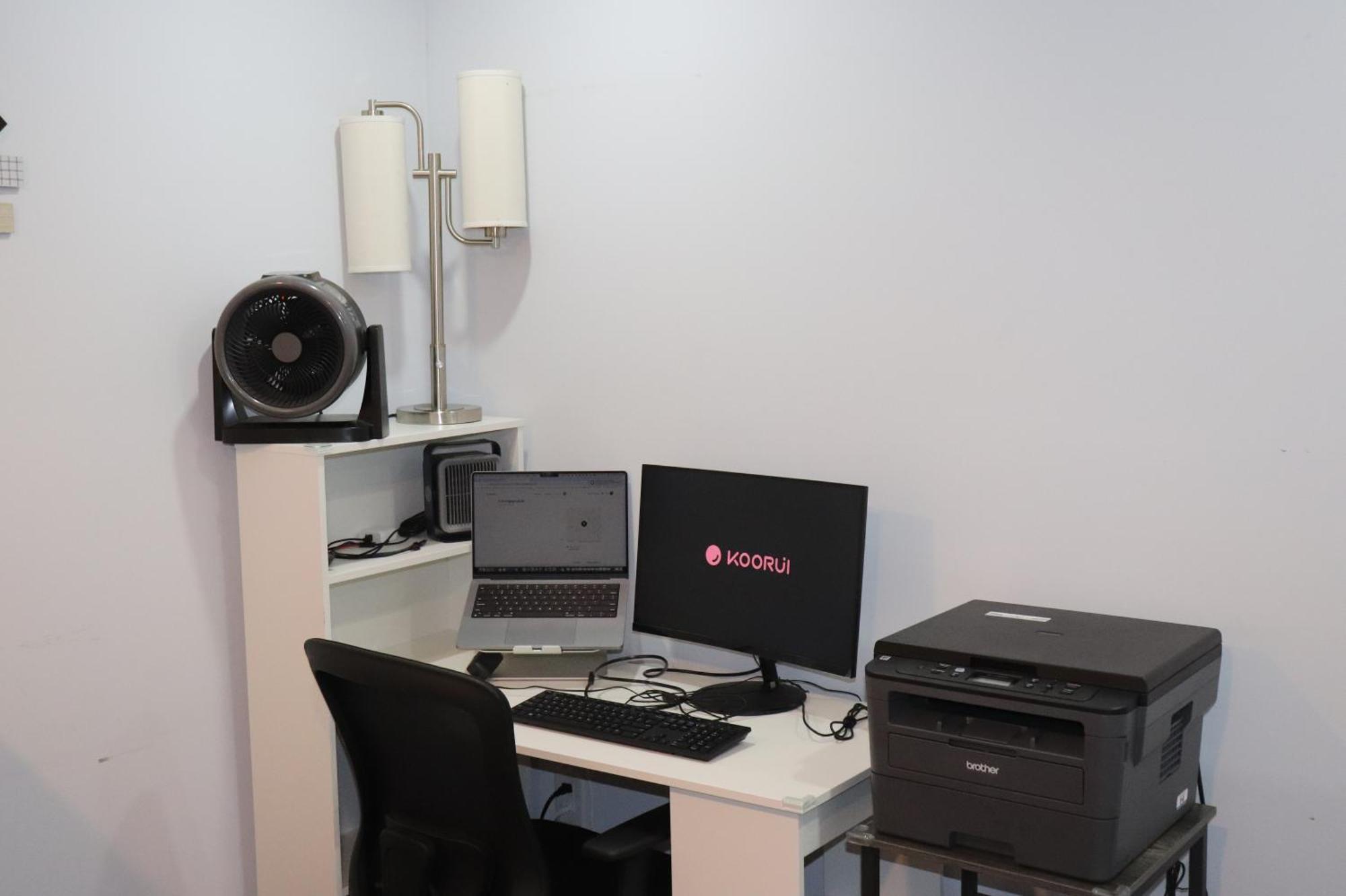 Garden 2 Bedroom Apt - Free Parking Wifi Laundry Workstation Brampton Luaran gambar
