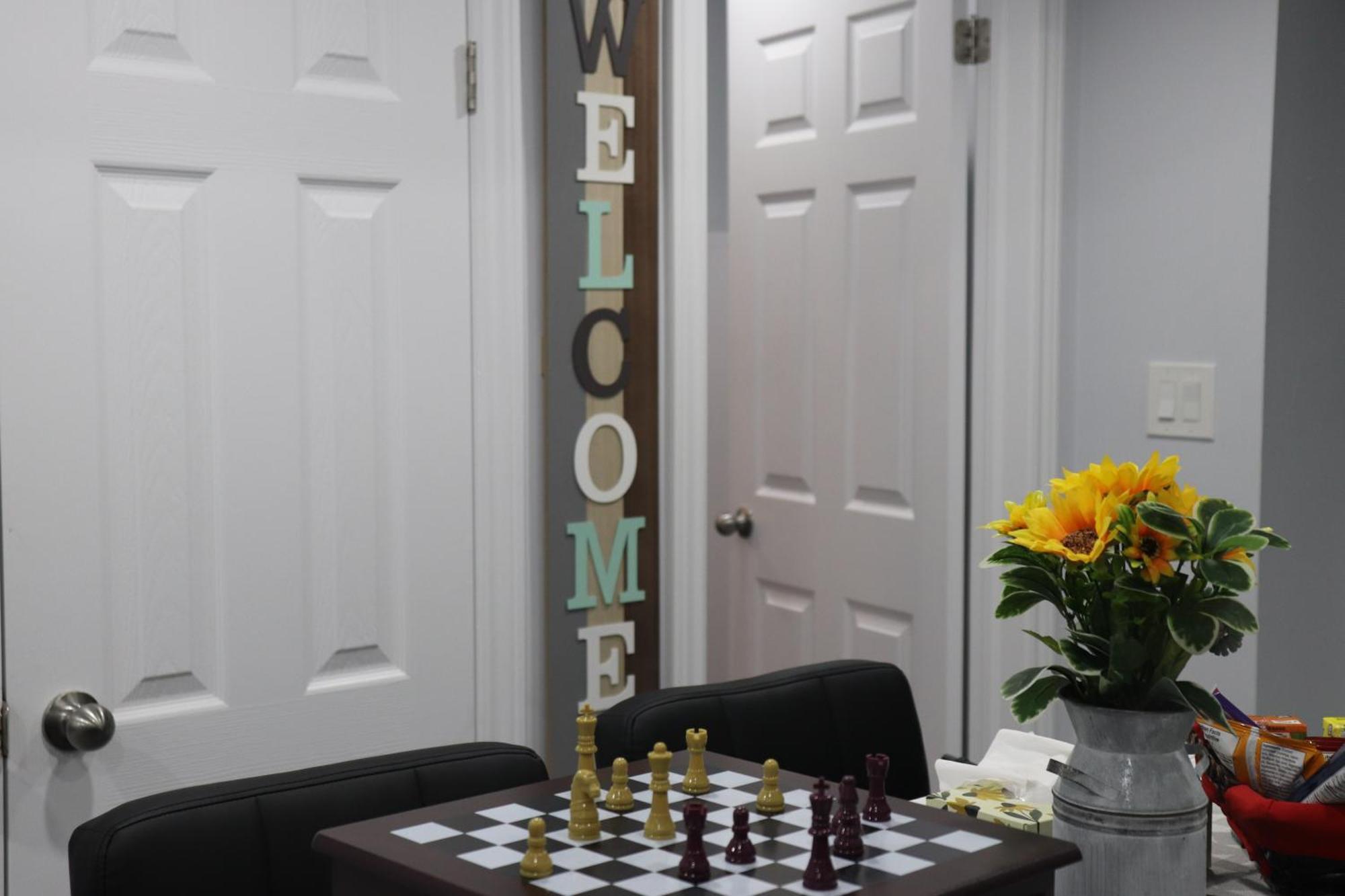 Garden 2 Bedroom Apt - Free Parking Wifi Laundry Workstation Brampton Luaran gambar